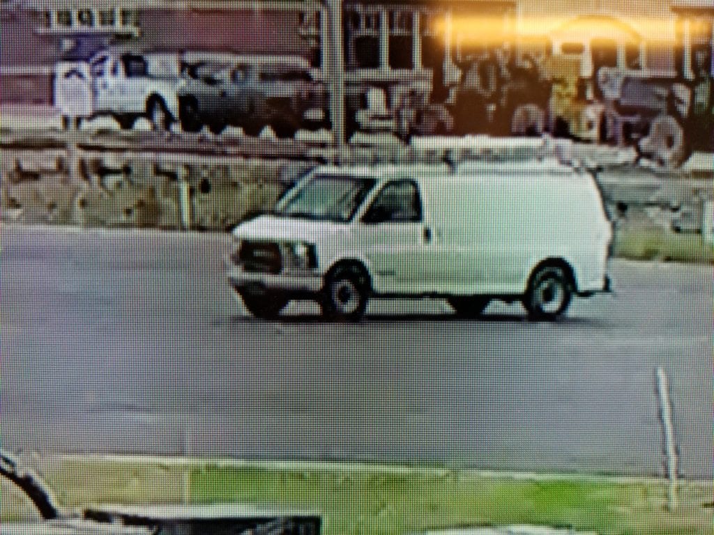 Cum a făcut legătura Facebook între Gheorghe Dincă și „duba albă” care a speriat America