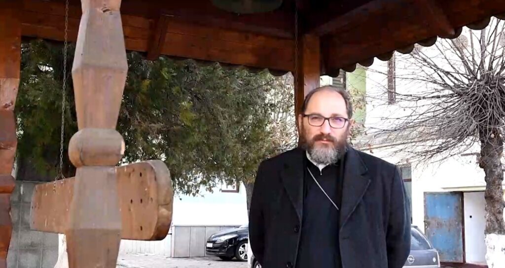 Spot pro-vaccinare cu fețe bisericești. Care este decizia CNA