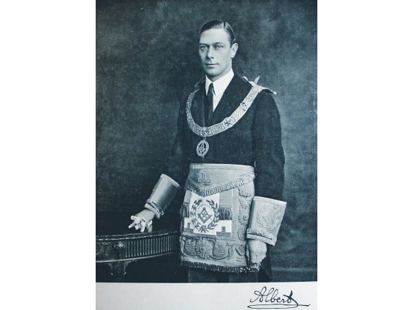 Schimbul de mesaje dintre masoni și Regina Elisabeta a II-a a Marii Britanii