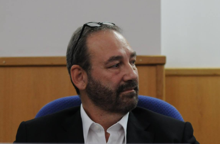 Un nou „război online”? Petre Iancu intră în polemici cu Adrian Papahagi