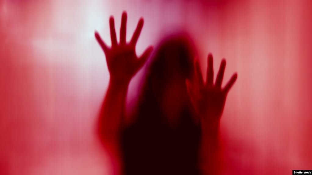 Măsuri fără precedent împotriva delincvenţilor sexuali. Ce prevede noua legislaţie