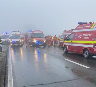 Constanța. Cod roșu: Accident de microbuz. Sunt 11 victime. Două persoane au decedat