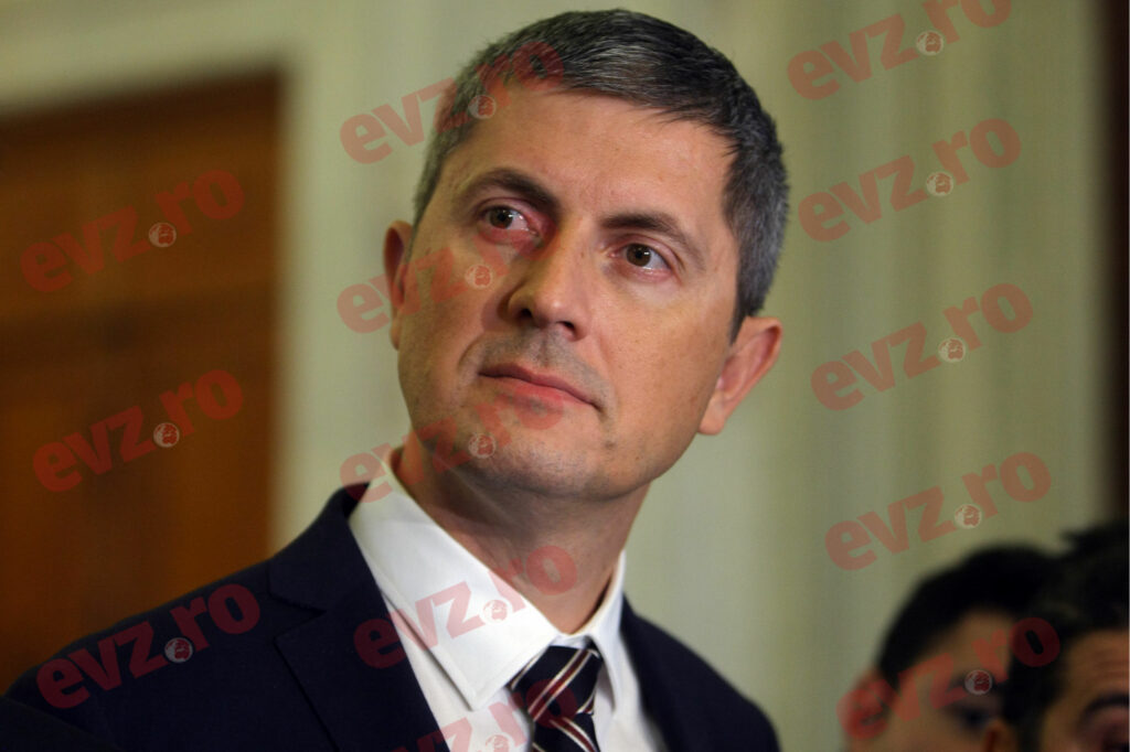 Barna sare la gâtul lui Iohannis: ”Este ceva rușinos”