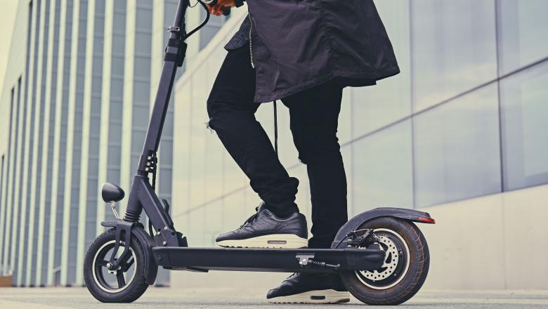 Vesti proaste pentru bicicliști: vor împărți pistele cu trotinetele electrice. MAI propune reglementări