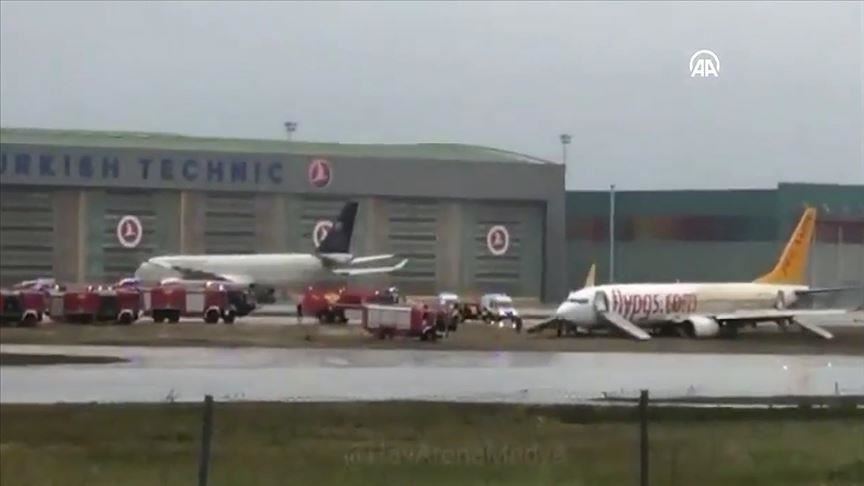 Panică pe aeroport! Un avion a derapat pe pistă. Toate zborurile, suspendate!