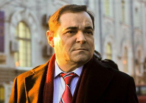 Divorț incredibil în România. Un personaj controversat „își lasă” soția