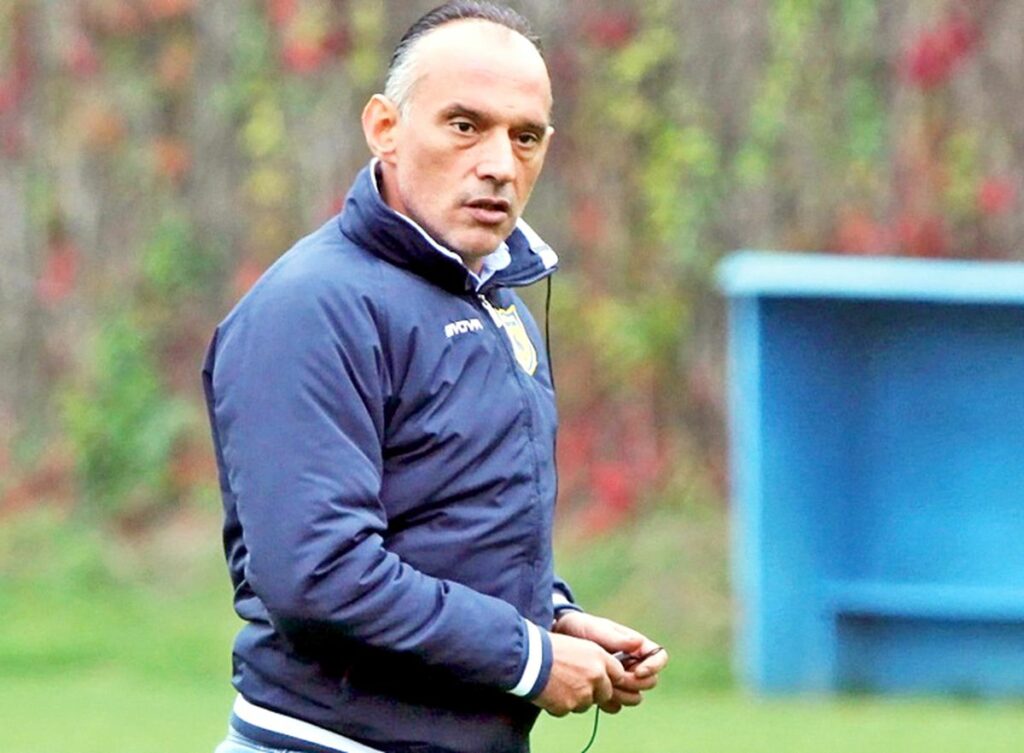 Haos la Dinamo. O legendă a clubului, umilită în ultimul hal de patronul Negoiță