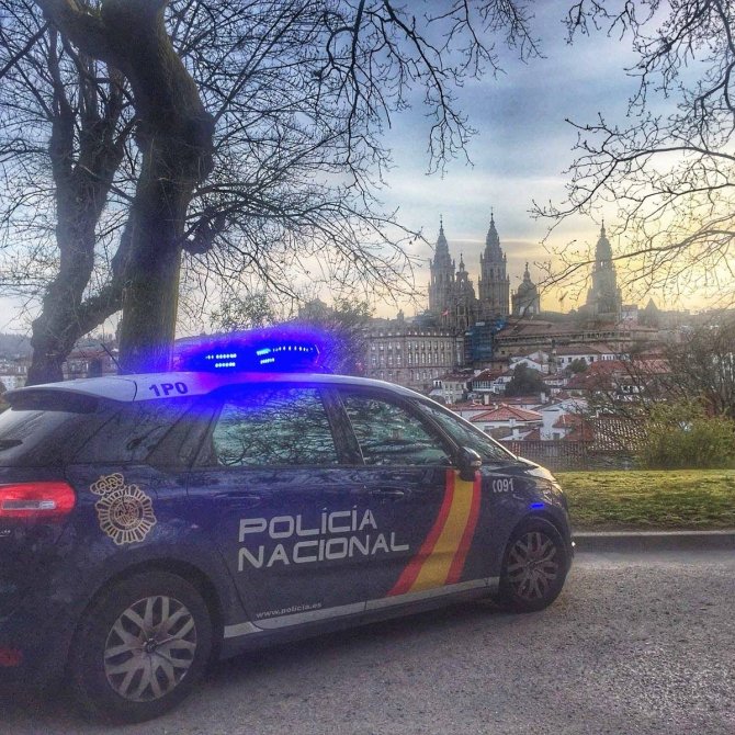 O româncă, prinsă la furat în Spania. Ce au descoperit autorităţile depăşeşte orice imaginaţie