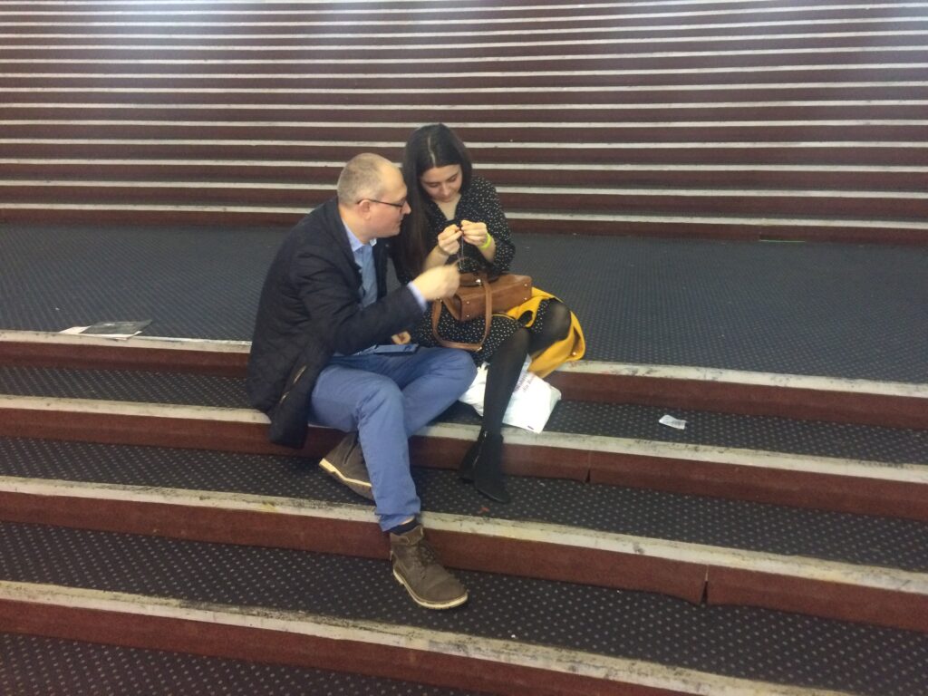 Evită cele 7 cadouri blestemate! Iată obiectele care atrag ghinion şi boli în viața ta