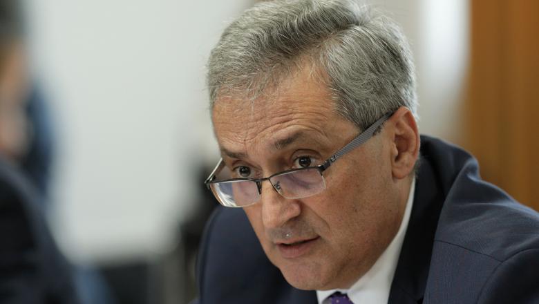Scandal cu „mascați” la Brașov. Reacția ministrului demis Marcel Vela. „Nu a fost o eroare a poliţiei”