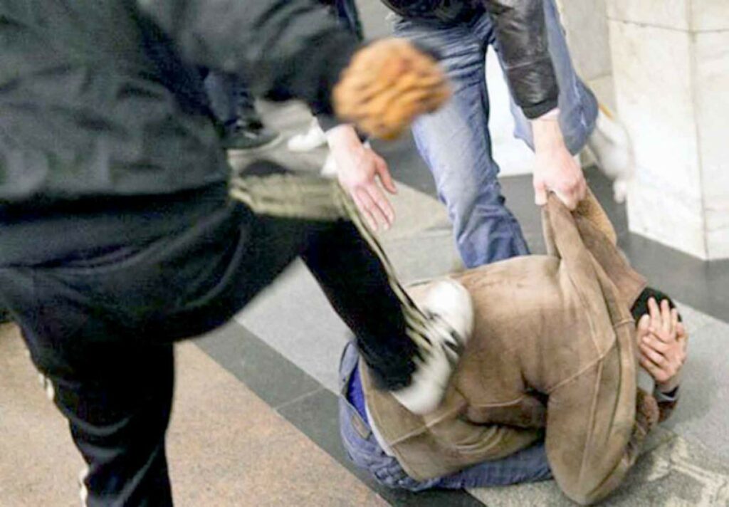 Mangalia. Bătaie între doi copii, cu sfârșit tragic. Unul este în comă, celălalt, în arest