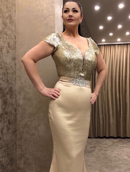 O vedetă TV a slăbit 14 kilograme după ce a născut. Este din nou „ca trasă prin inel”