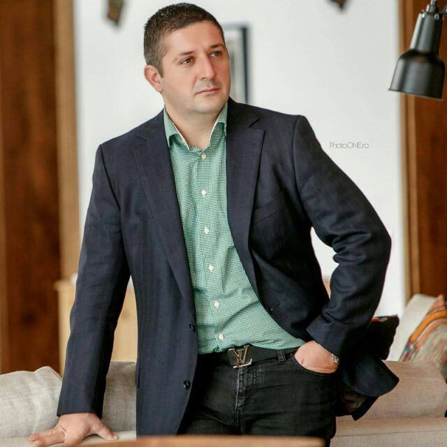 Un jurnalist ar putea candida pentru PNL la Primăria Sectorul 5. Sondajele îl dau favorit