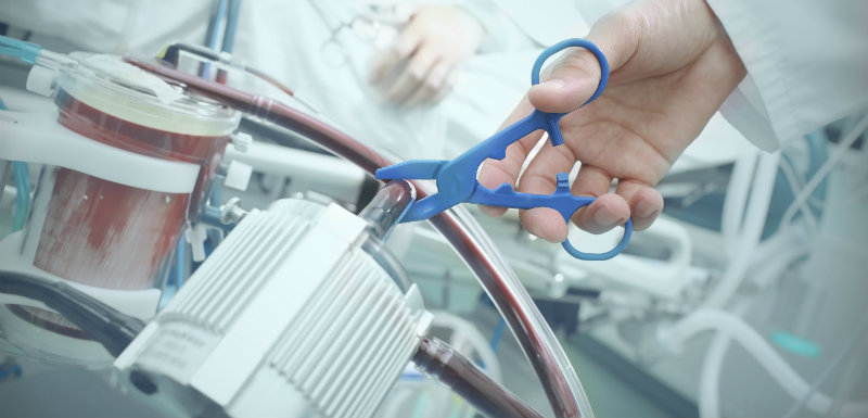 Încă un stat membru UE vrea să legalizeze eutanasia. Biserica Catolică se revoltă