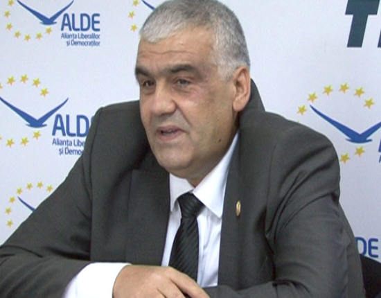 Trădare la nivel înalt. Un fost ministru și-a abandonat partidul. Este vorba de...