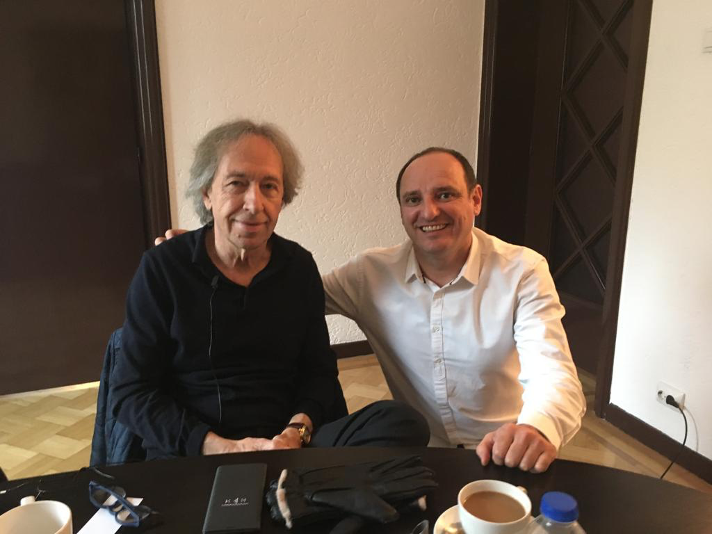 Interviu cu Pascal Bruckner (III): „Milioane de creștini din Orient au fost exterminați. Să luptăm pentru ei! Islamul e, azi, o religie grav bolnavă”