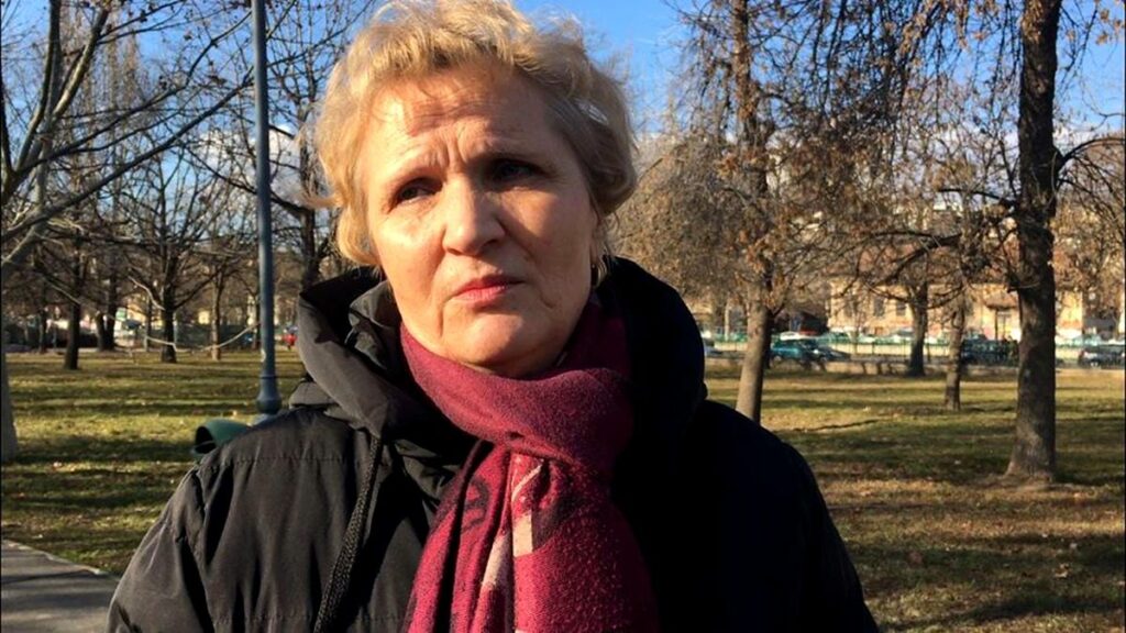 Concedierea liftierei Paula, o economie de 2000 de lei pe lună la bugetul ministerului