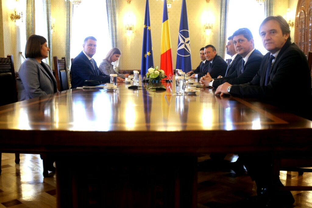 Consultări la Cotroceni. Ciolacu amenință cu CCR: Fără Orban ca premier desemnat