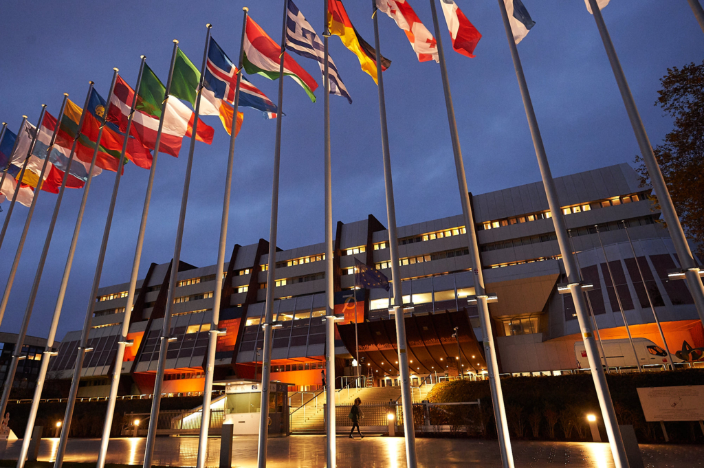 Precizări privind limitarea unor drepturi și libertăți fundamentale în Starea de Urgență