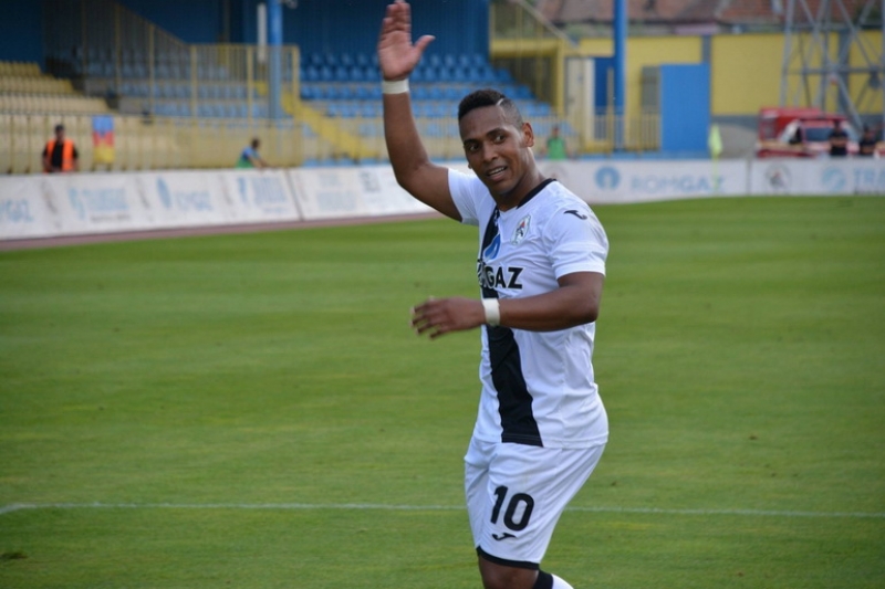 Are un loc în istoria fotbalului românesc, dar a vrut să se sinucidă. „M-am gândit să mă arunc”