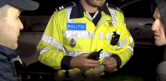 E oficial! Toți polițiștii de la Rutieră vor fi dotați cu acest obiect, ca șerifii americani