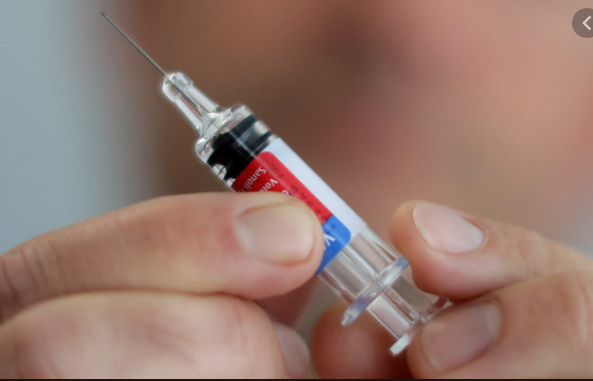 Covid-19, distrus de un simplu vaccin? Descoperirea vine direct de la Oxford