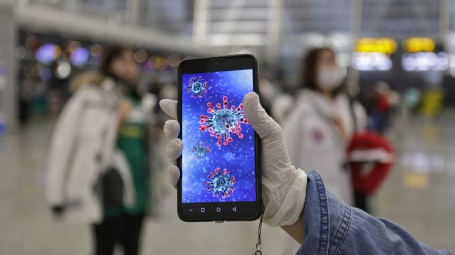 O aplicaţie smartphone ne-ar  putea arăta locurile în care nu riscăm să ne îmbolnăvim