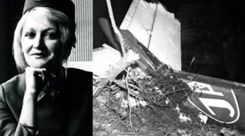 Stewardesa care a supraviețuit căderii în gol de la peste 10.000 de metri, fără parașută