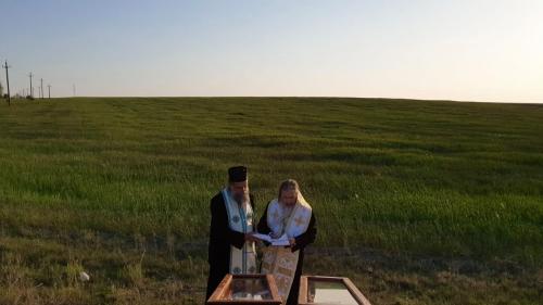 Vine seceta! Preoților li s-a cerut să oficieze slujbe speciale pentru ploaie, la câmp