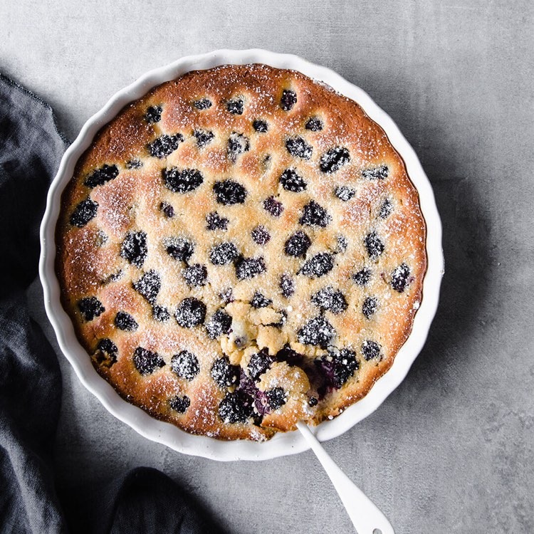 Clafoutis low carb, ca să-ți amintească de Franța fără să iei în greutate