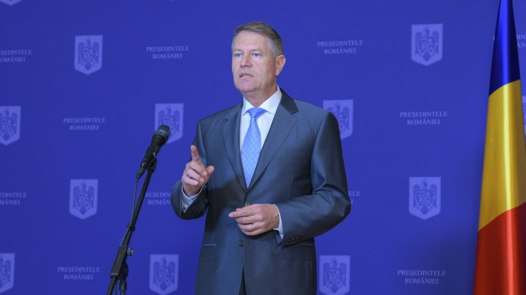 Iohannis: „O majoritate parlamentară lipsită de legitimitate votează măsuri populiste”