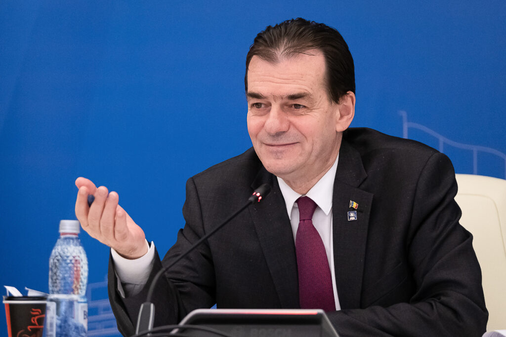 Ludovic Orban, făcut praf de cine nu se aștepta: ”Vă doriți o armată de yesmeni care să vă pupe tălpile”