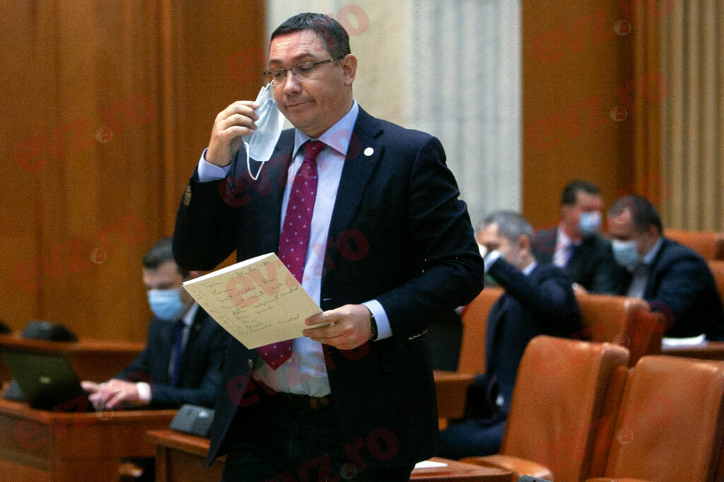 UPDATE Victor Ponta, victorie la CEDO. Fostul premier fusese condamnat pentru calomnie contra lui Lucian Isar