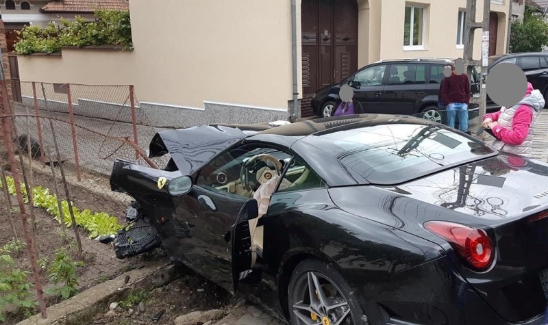 Cine este proprietarul Ferrari-ului făcut praf în Alba! Ce spun polițiștii!