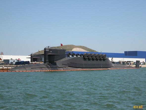 După pandemie, China lansează și două submarine nucleare