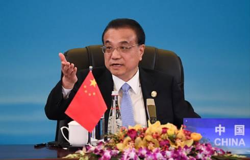 Febra Covid nu-i slăbește. „Reușită strategică. Victorie. Marele Zid al solidarității”