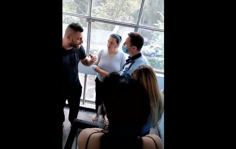 Tare-n gură și fără declarație, și-a luat un jet de spray în ochi! Atitudine de „șmecher”- VIDEO