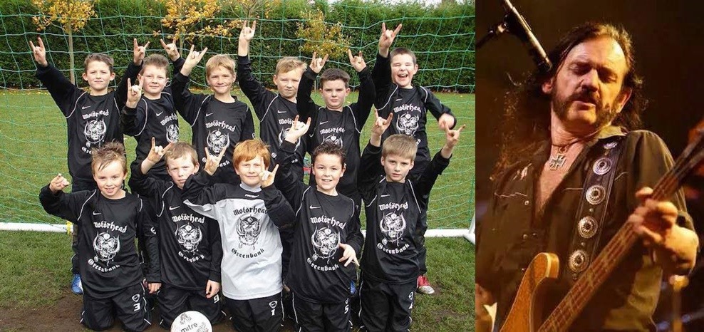 Ziua în care niște puști fotbaliști au invocat un „zeu” al rock-ului