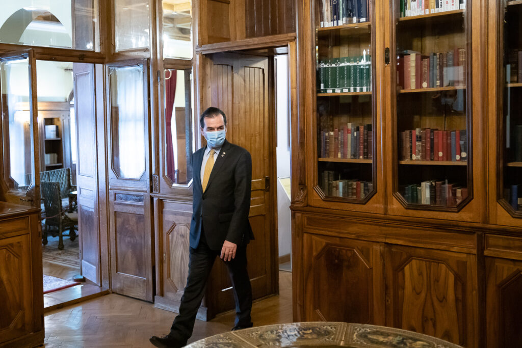 Se schimbă harta politică după întâlnirea de taină. Care sunt noile ordine