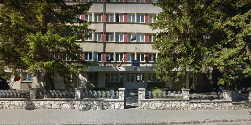 Anchetă la Poliția Miercurea Ciuc. Șefii, luați în vizor după ce au chefuit în starea de urgență