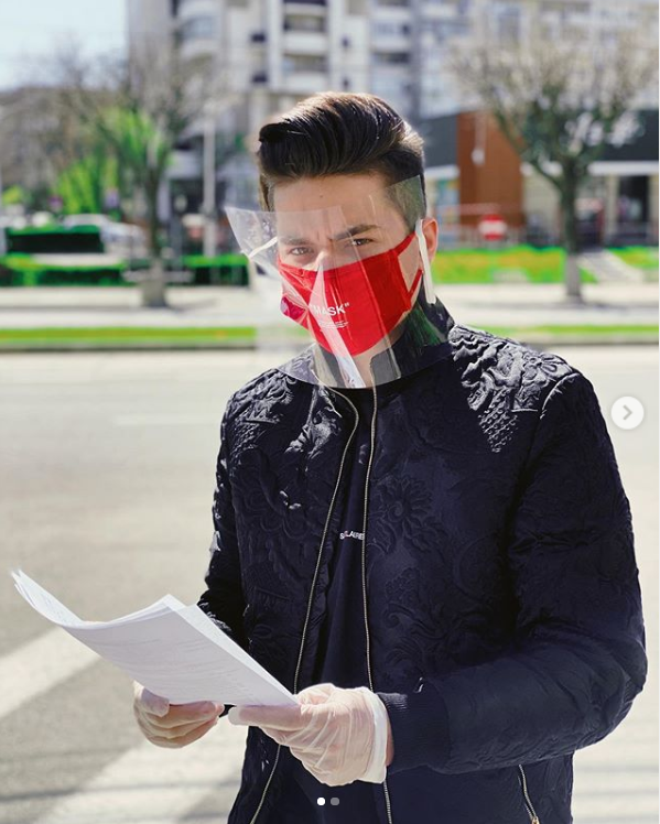 Selly dă de pământ cu sistemul de educație românesc