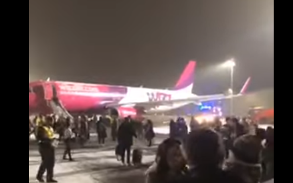 Mii de români pleacă la muncă în Europa. „Cel mai nasol sentiment e când plec de acasă”