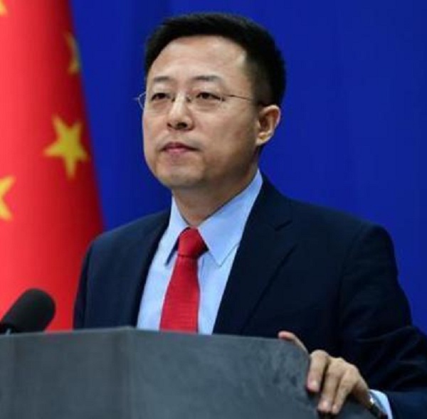 Hong Kong. China se ia acum și de Londra