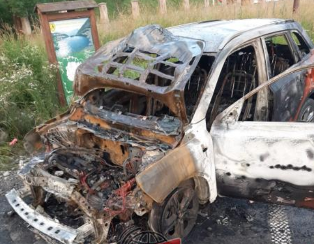 I-au aruncat mașina în aer! Șeful Poliției, victima unui atac mafiot