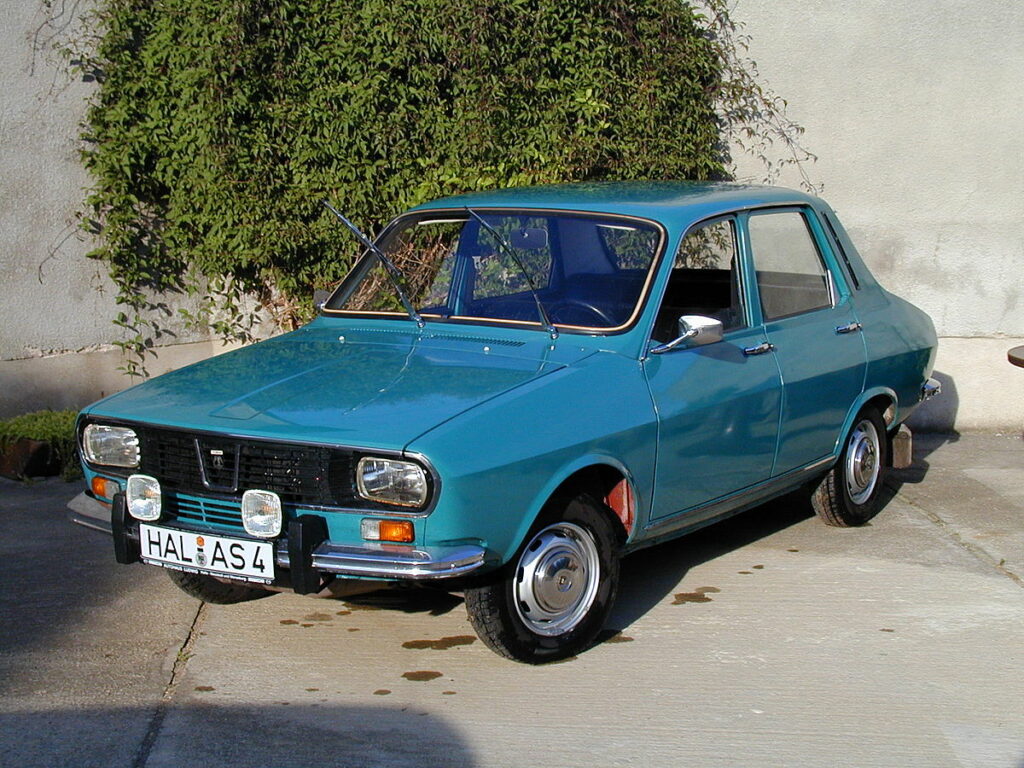Nostalgie comunistă la preț de limuzină premium. Cât costă astăzi o Dacia 1300