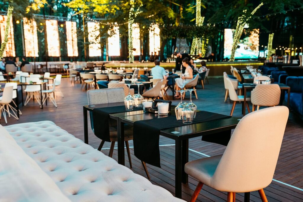 Noul concept dinner & party din București (P)