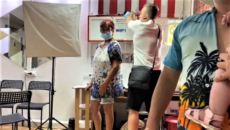 Cum devin „vedete” copiii turiștilor, pe litoral. Escrocherie, sancționată de OPC și Poliție