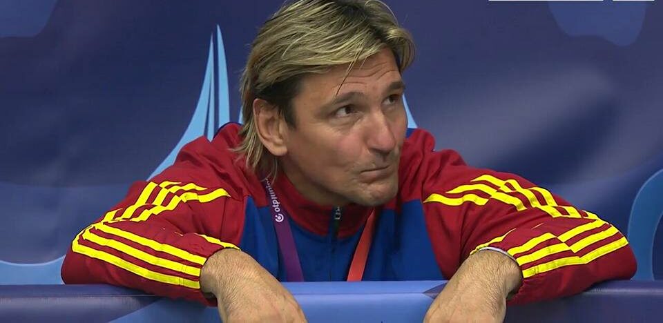 Despăguri uriașe pentru un antrenor din România. Suma pe care trebuie să o plătească Federația