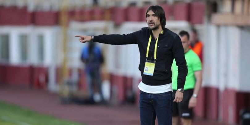 Dan Alexa la un pas de a fi linșat de suporterii arădeni. „Cu mine aveau treabă”