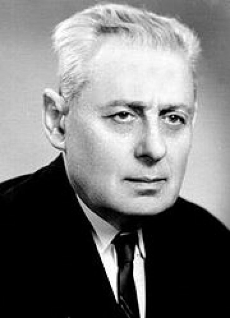 Păstorul limbii române sub comuniști